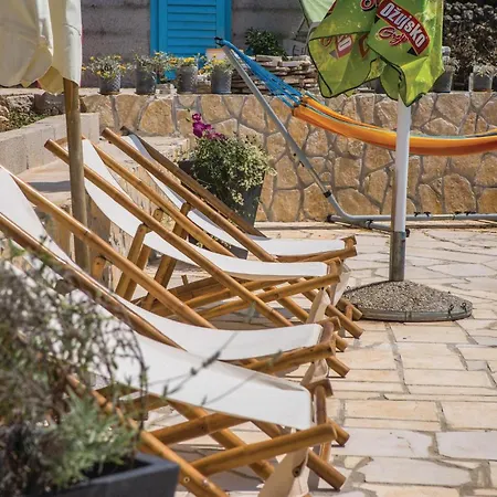 06 Ferienhaus Ždrelac