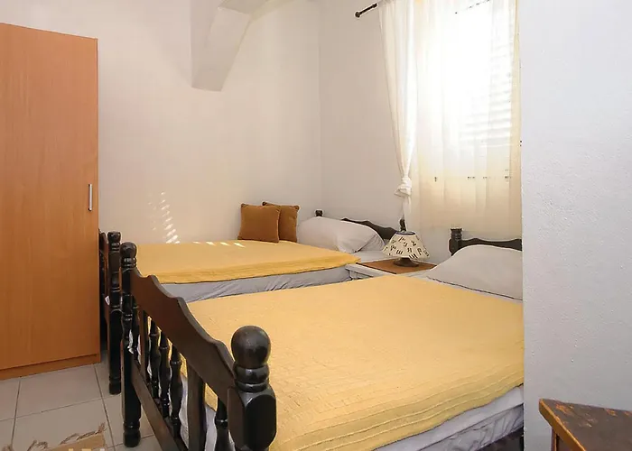 06 Holiday home *